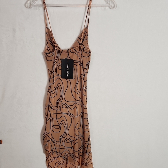 PrettyLittleThing Brown Sleeveless Cowl Neck Slip Dress size 6 NWT - Picture 6 of 15